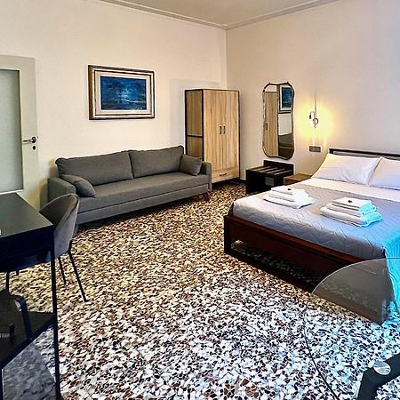 Casa Margherita ピアチェンツァ エクステリア 写真